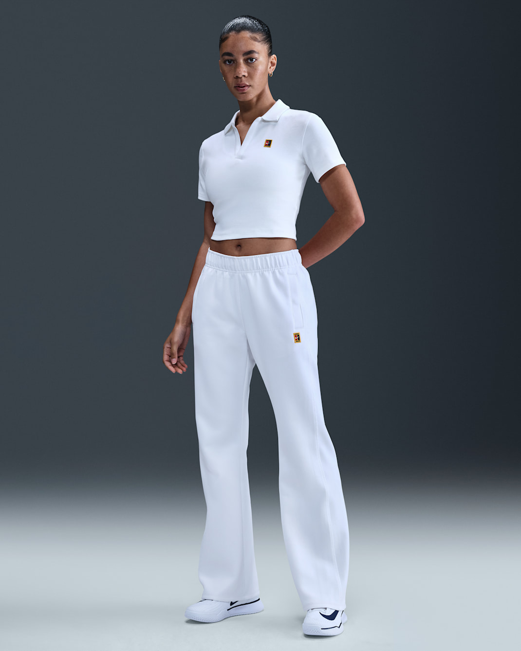 NikeCourt Heritage Windrunner Women's Mid-Rise Tennis Pants - White