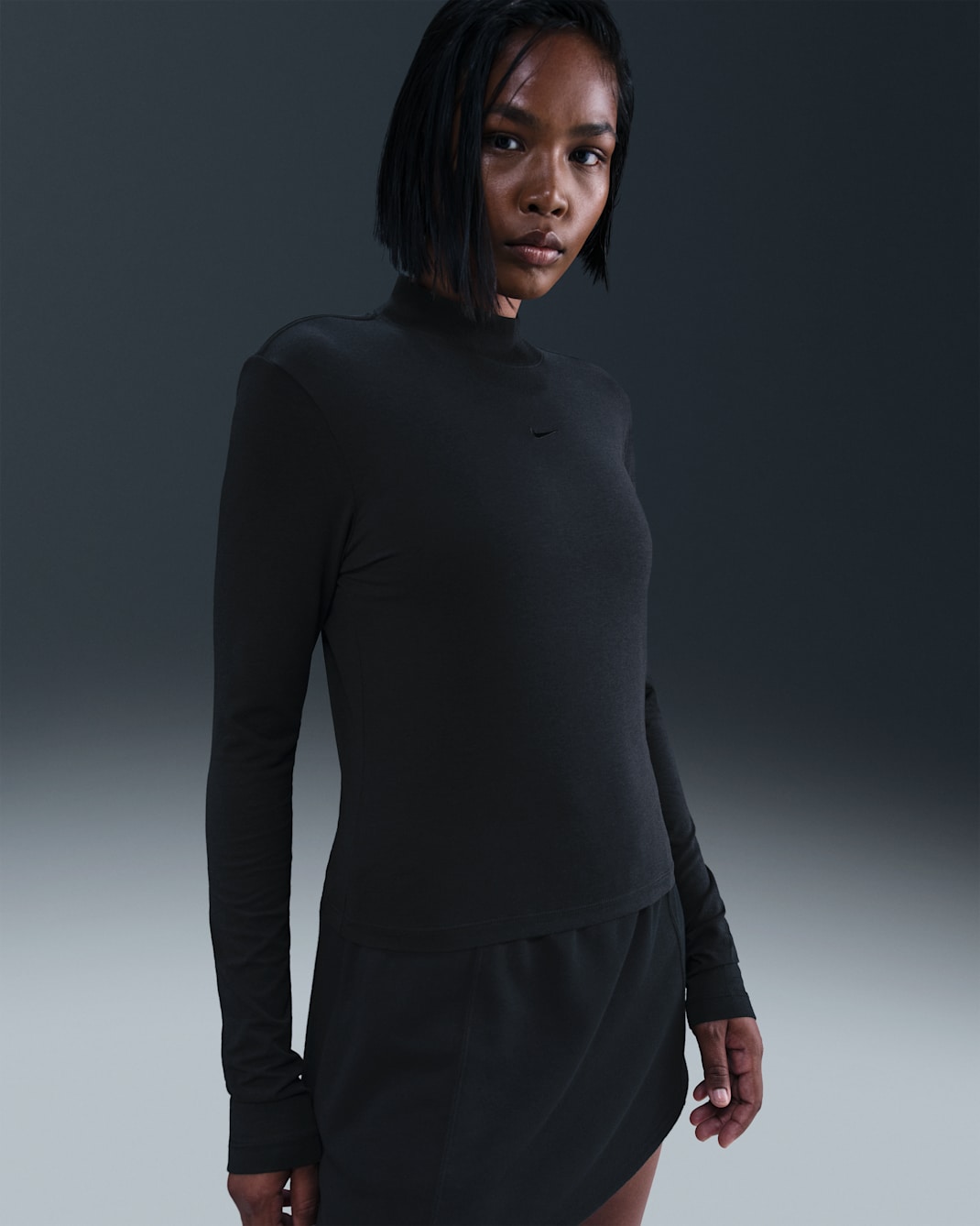 Playera de manga larga slim con cuello alto para mujer Nike Sportswear Chill Knit - Negro