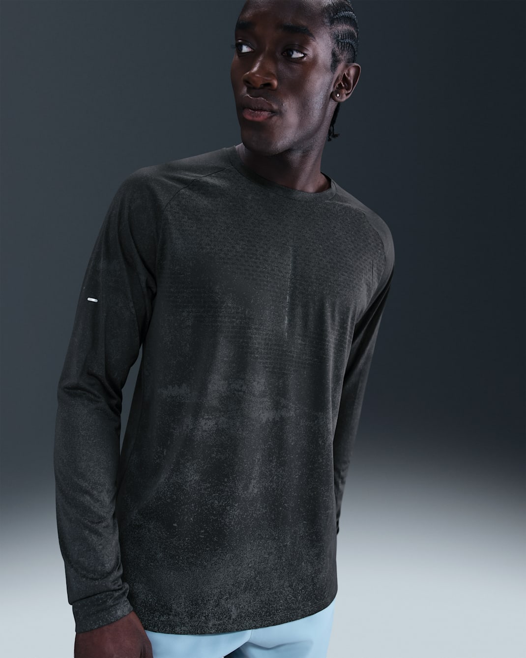 Nike Stride Men's Dri-FIT ADV Long-Sleeve Running Top with Reflective Accents - Off Noir