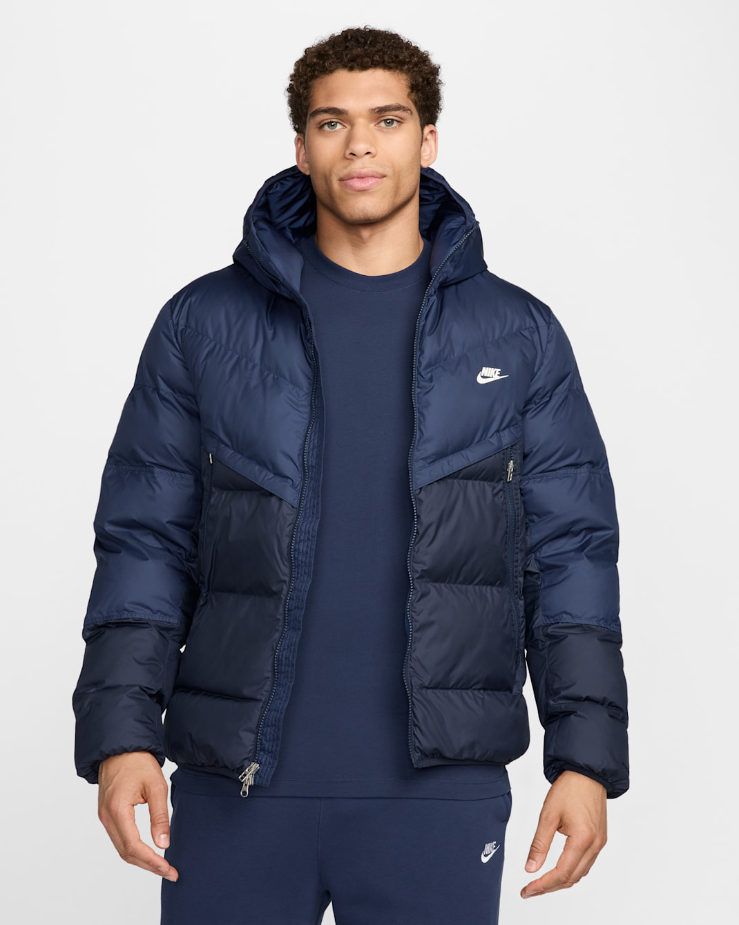 Casaco PRIMALOFT® Nike Sportswear Storm-FIT Windrunner para homem - Midnight Navy/Obsidian/Sail