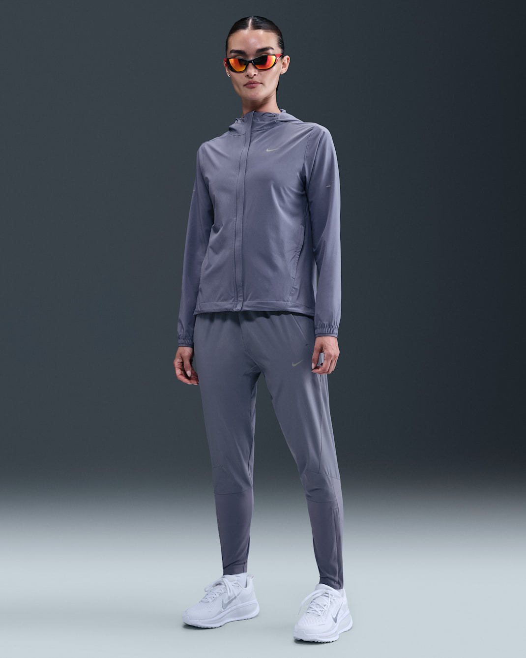 ナイキ スウィフト ウィメンズ Dri-FIT ミッドライズ ランニングパンツ - ワールドインディゴ