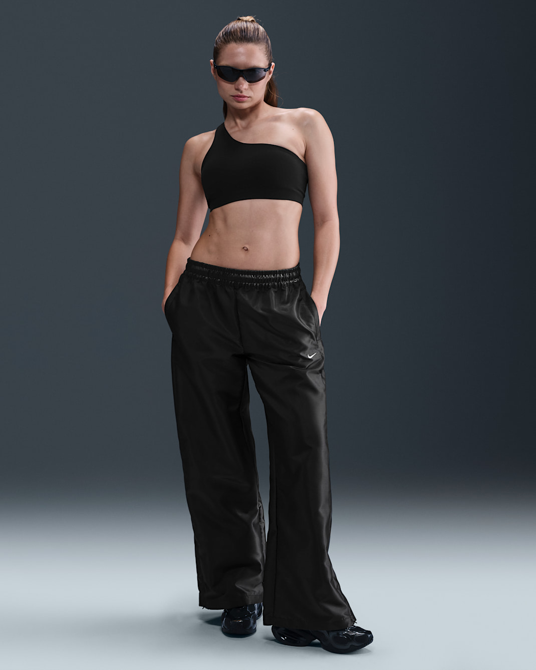 Nike Sportswear Windrunner Women's Shine Pants - Black/White