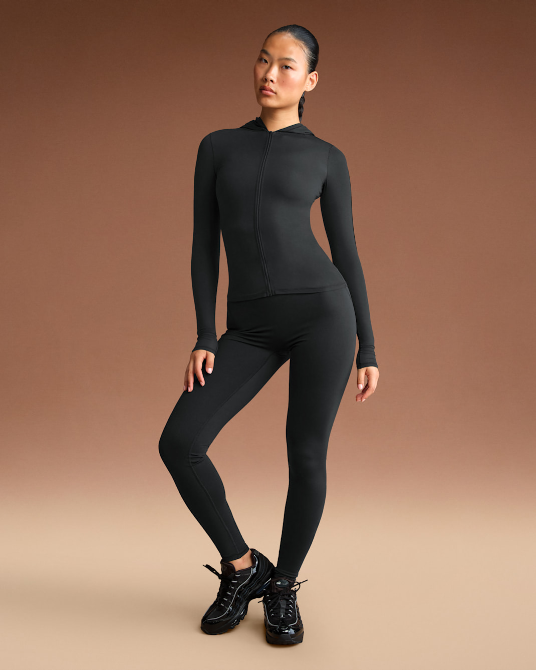 Leggings de tiro alto de 74 cm para mujer NikeSKIMS Matte - NSKM Obsidiana