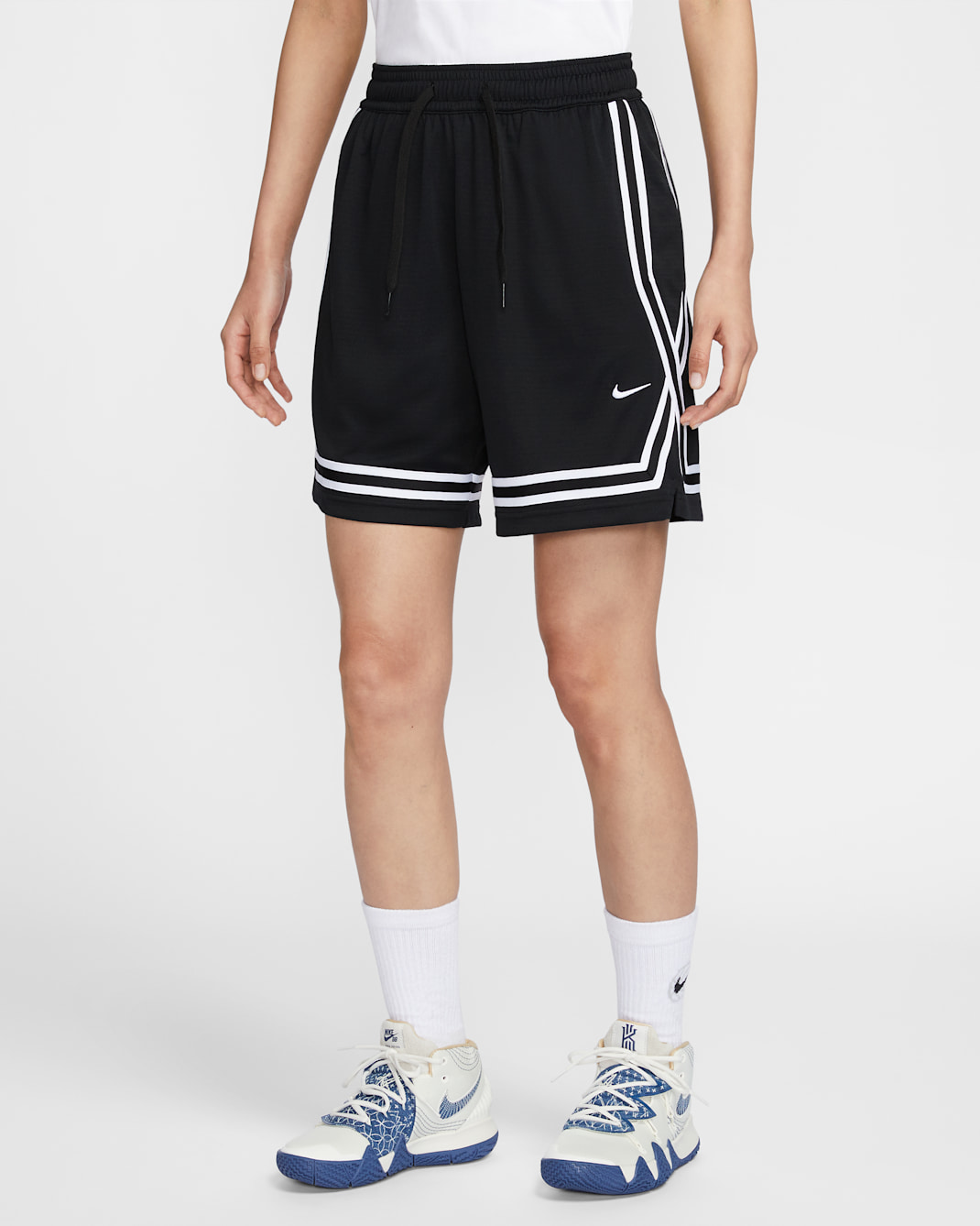 Nike Crossover Women's Dri-FIT 7" Basketball Shorts - Black/Black/White