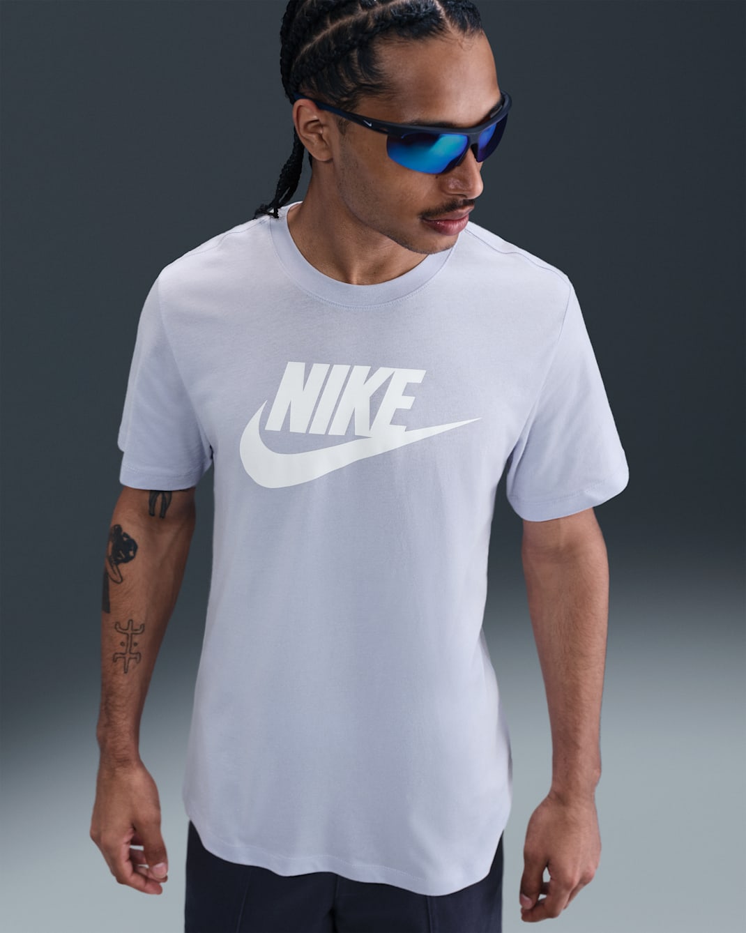 Nike Sportswear Men's T-Shirt - Ghost