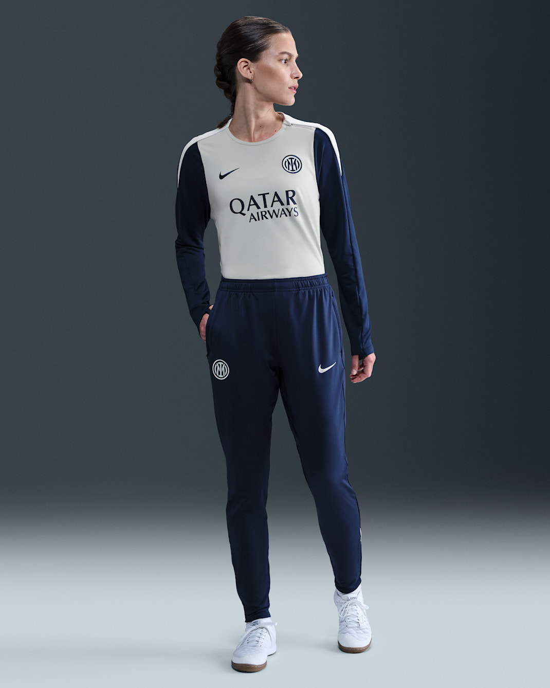 Inter Milan Strike Nike Dri-FIT Örgü Kadın Futbol Eşofman Altı - Blue Void/Ghost Aqua/Ghost Aqua