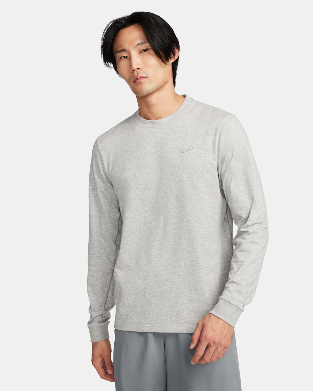 Nike Primary Men's Dri-FIT Long-Sleeve Versatile Top - Dark Grey Heather/Heather/Smoke Grey