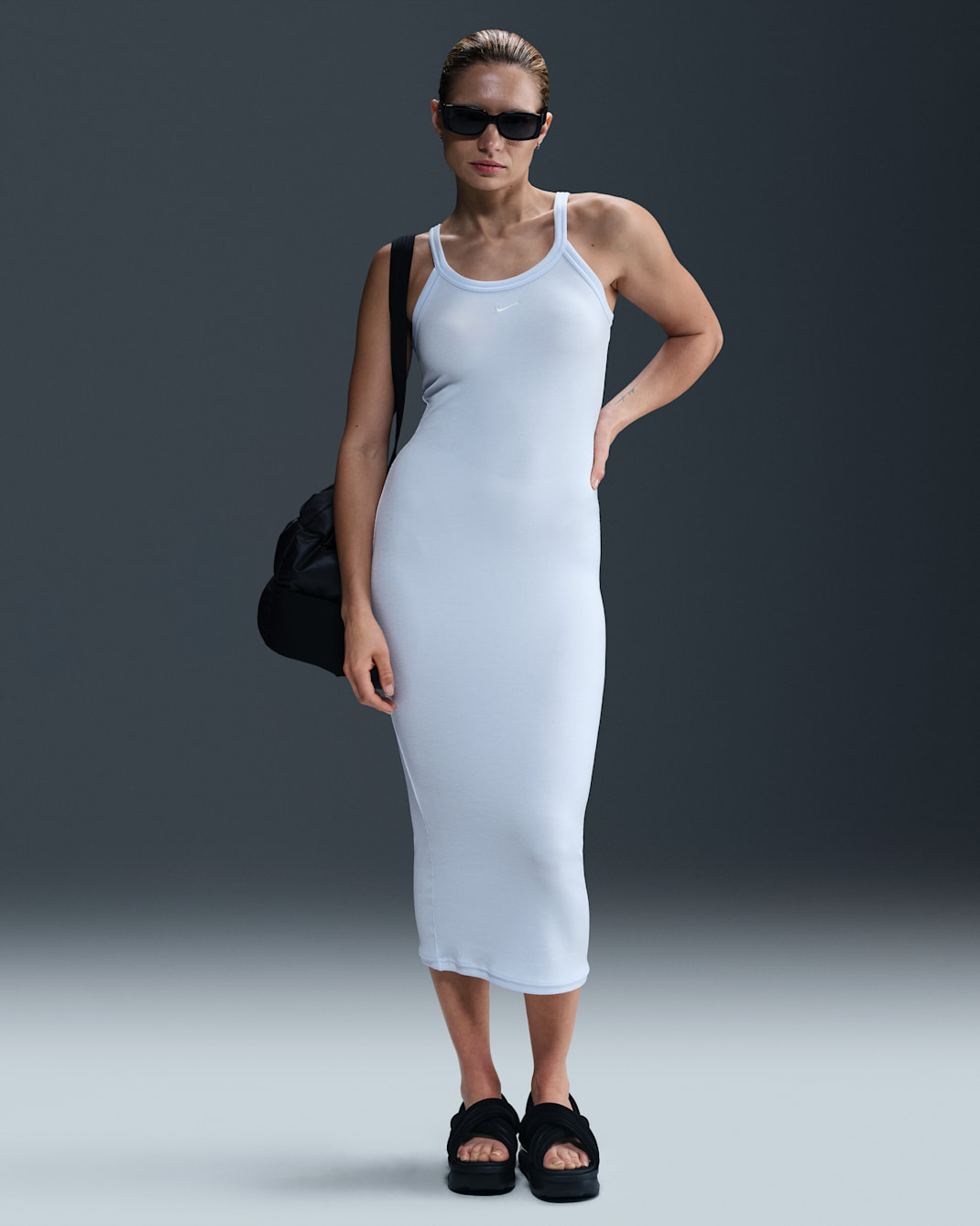 Vestido de tirantes de tela de minicanalé ajustado para mujer Nike Sportswear Chill Knit - Tinte azul/Vela