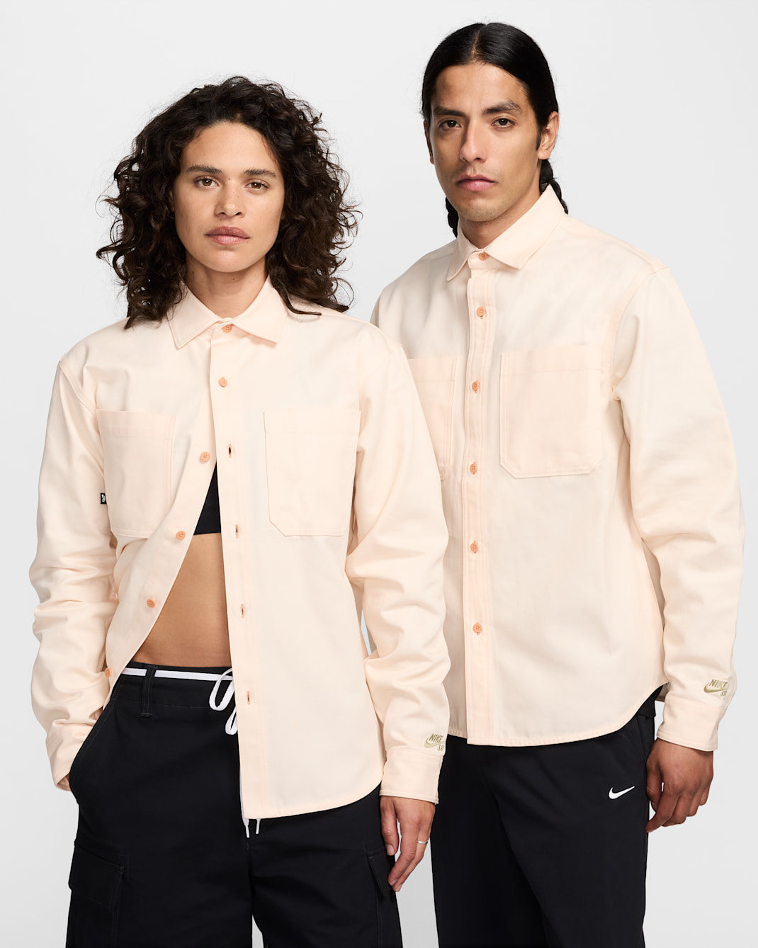 Nike SB Long-Sleeve Woven Skate Top - Guava Ice/Neutral Olive