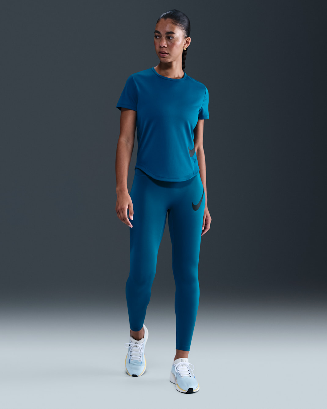 Leggings de correr de tiro alto de 7/8 para mujer Nike Tempo Swoosh Run - Verde abismo/Negro/Negro