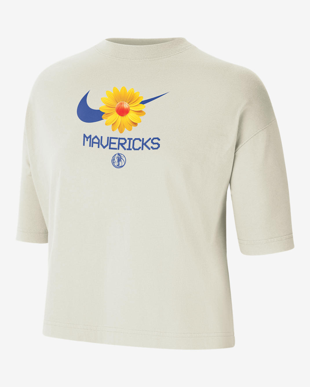 Dallas Mavericks Courtside Women's Nike NBA Boxy T-Shirt - Pure