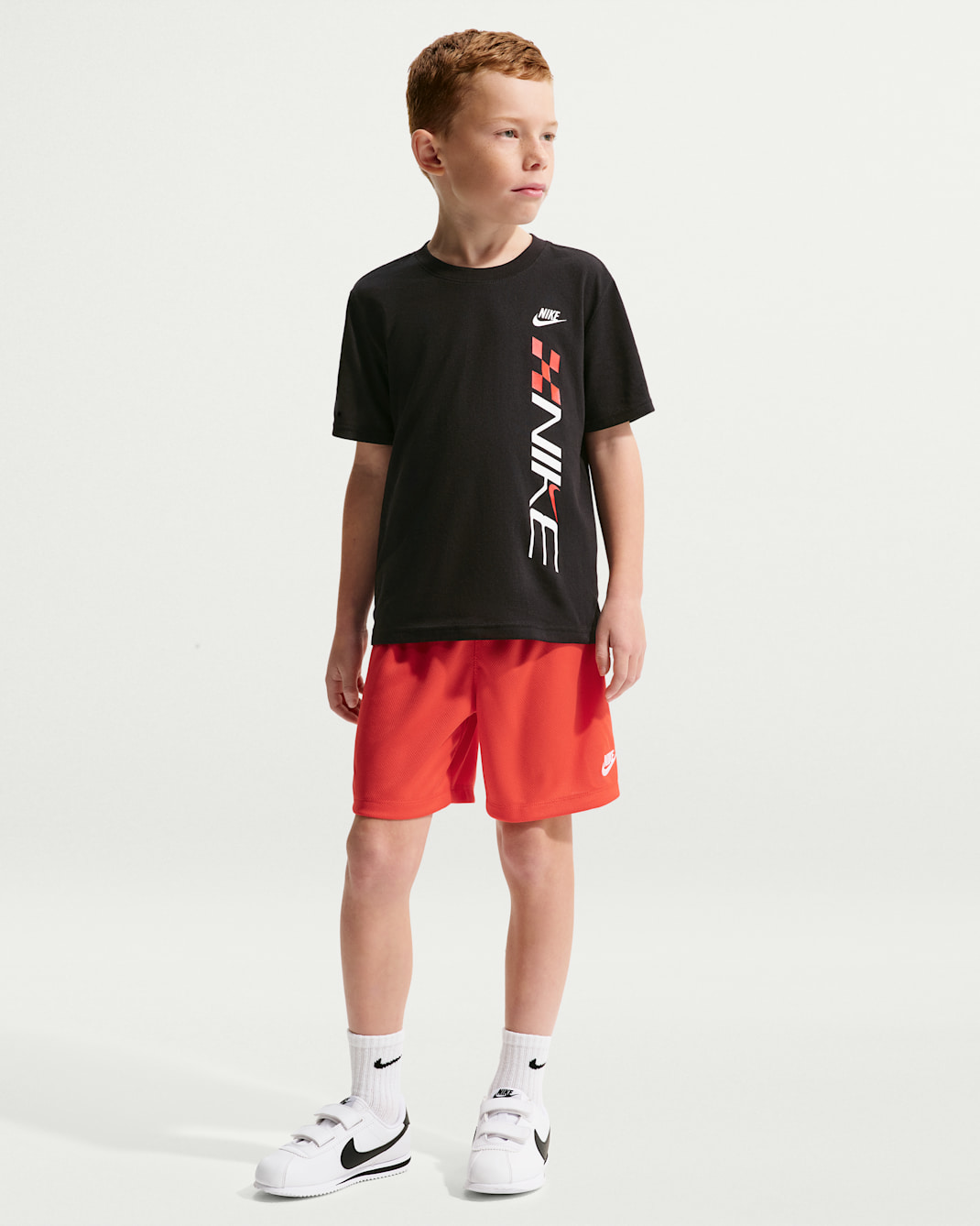 Nike Sportswear Little Kids' Victory Lap 2-Piece Mesh Shorts Set - Red