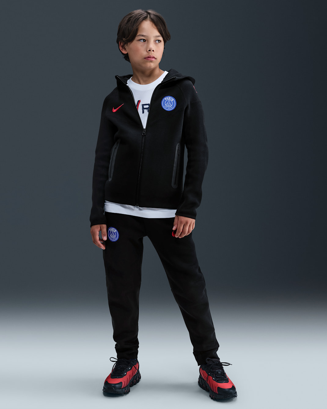 Paris Saint-Germain Tech Third Older Kids' Nike Total 90 Football Fleece Pants - Black/Global Red