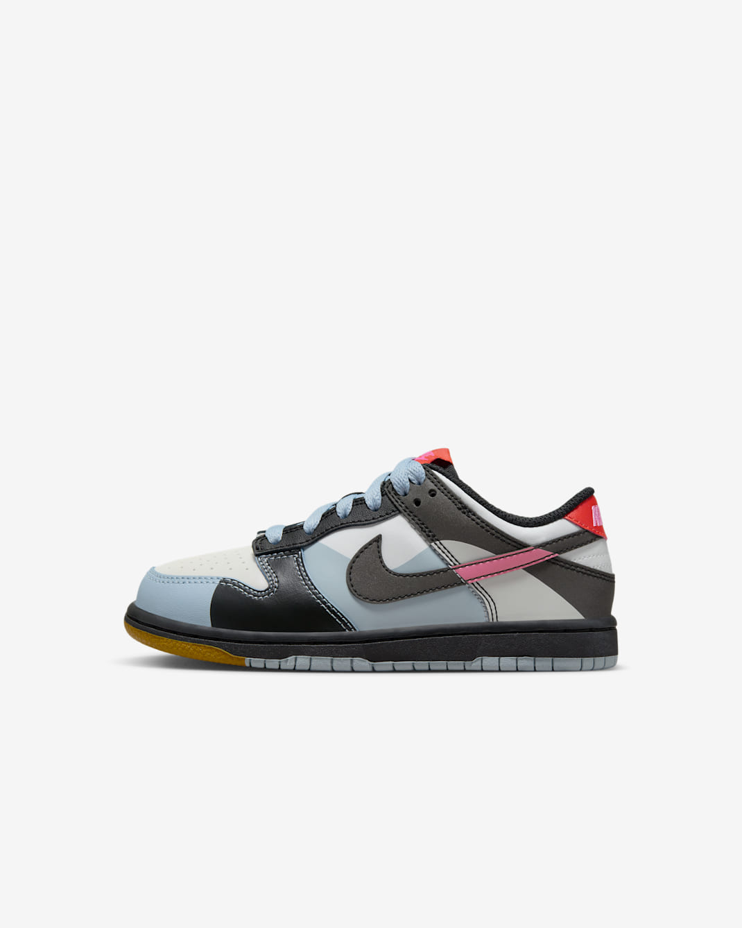 Nike Dunk Low SE Little Kids' Shoes - Summit White/Black/Playful Pink/Light Armory Blue