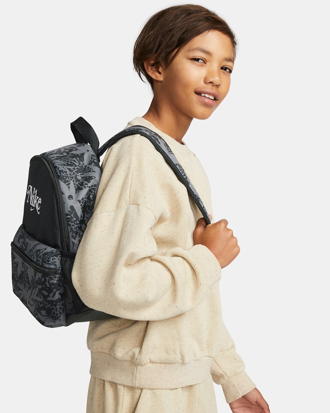 Nike Brasilia JDI Kids' Mini Backpack (11L) - Black/Black/White