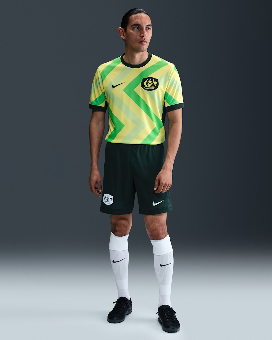 Australia 2025/26 Stadium Home Men's Nike Dri-FIT Football Replica Shorts - Pro Green/Hyper Pink/White