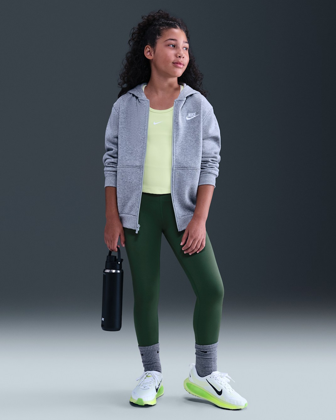 Nike One Dri-FIT-Leggings mit hohem Taillenbund für ältere Kinder (Mädchen) - Fir/Weiß