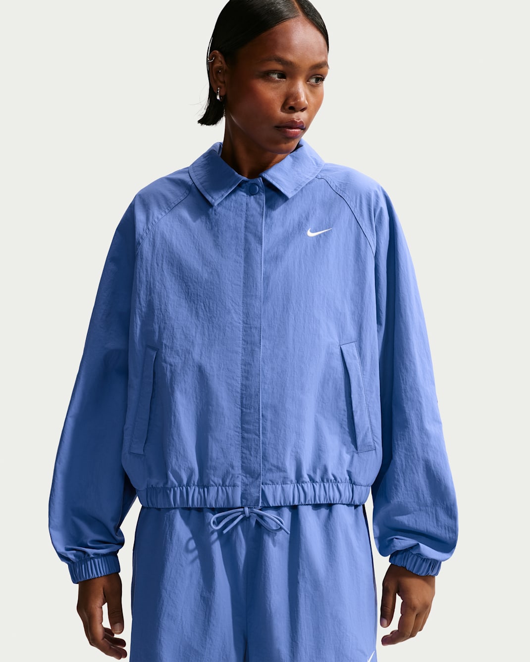 Chamarra de coach oversized para mujer Nike Sportswear - Azul medio claro/Vela