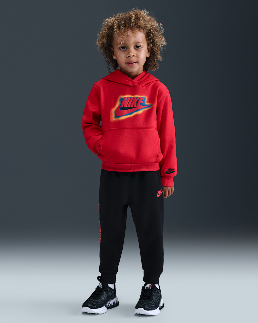 Conjunto de 2 piezas de sudadera con gorro de tejido Fleece ligero infantil Nike Glow With Me - Negro