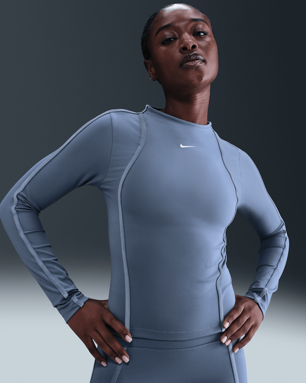 Γυναικεία μακρυμάνικη μπλούζα Dri-FIT Nike One Fitted - World Indigo/Λευκό