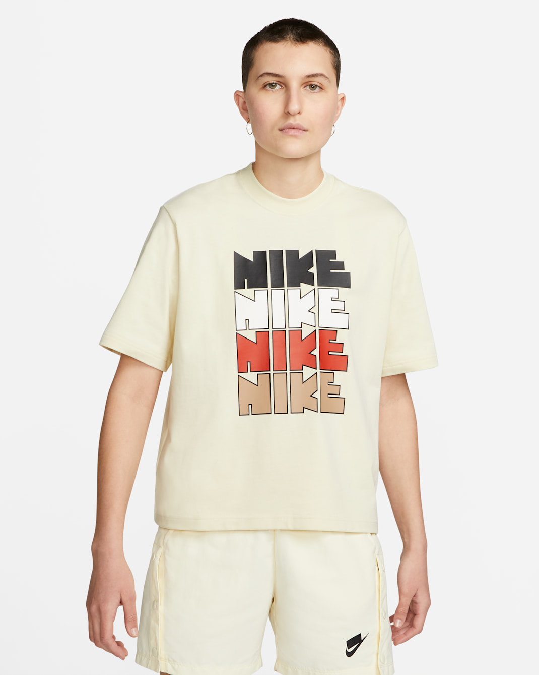 Nike Sportswear Women's Boxy T-Shirt - Coconut Milk