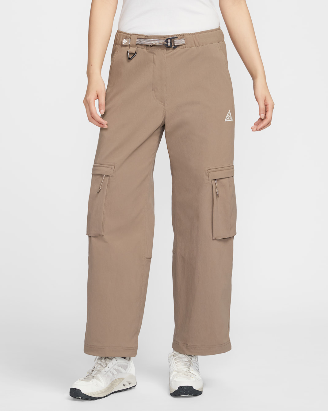 Nike ACG "Smith Summit" Women's Cargo Pants - Mink Brown/College Grey/Summit White