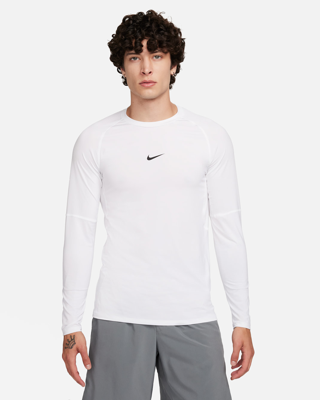 Nike Pro Men's Dri-FIT Slim Long-Sleeve Fitness Top - White/Black