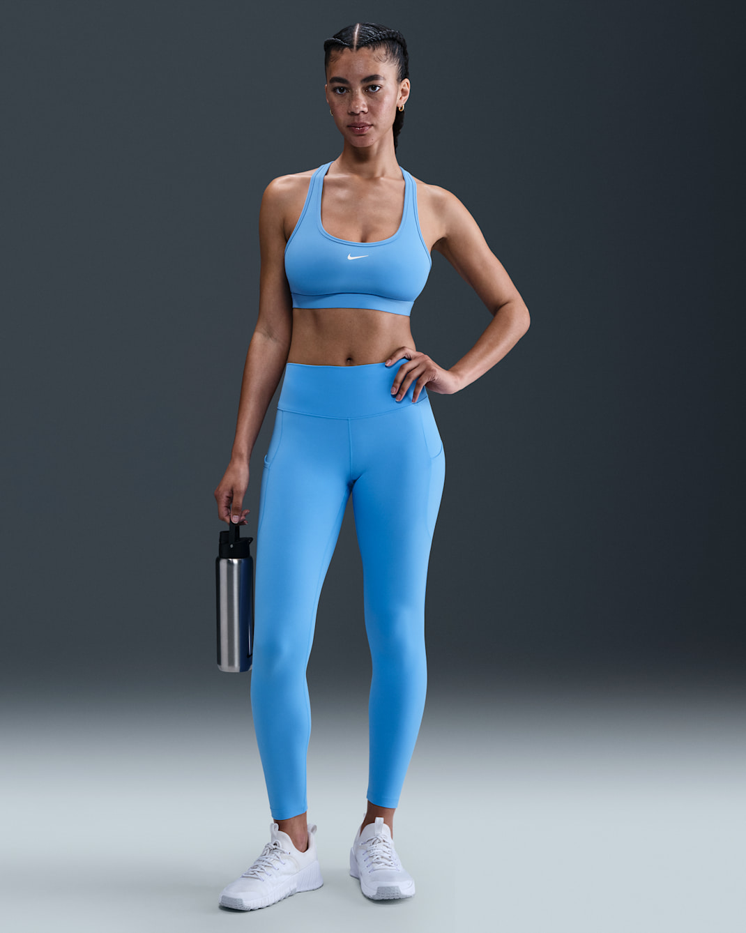 Leggings tiro alto de 7/8 con bolsillos para mujer Nike One - Azul universitario/Negro