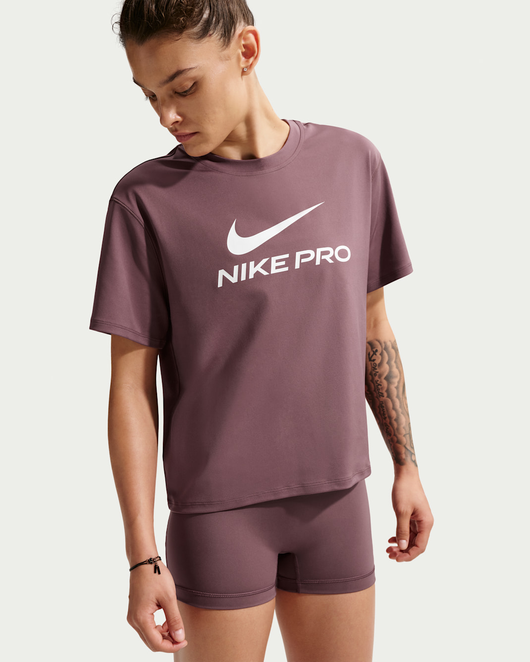 Nike Pro Women's Loose T-Shirt - Tattoo/White