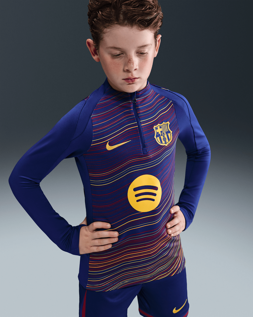 F.C. Barcelona Strike Home Older Kids' Nike Dri-FIT Football Pre-Match Drill Top - Deep Royal Blue/Deep Royal Blue/Noble Red/Midwest Gold