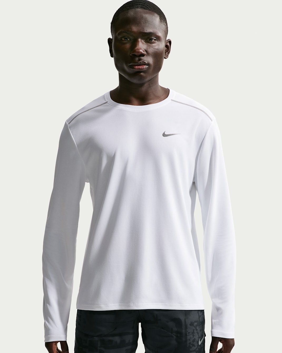 Nike Miler Men's Dri-FIT Long-Sleeve Running Top - White