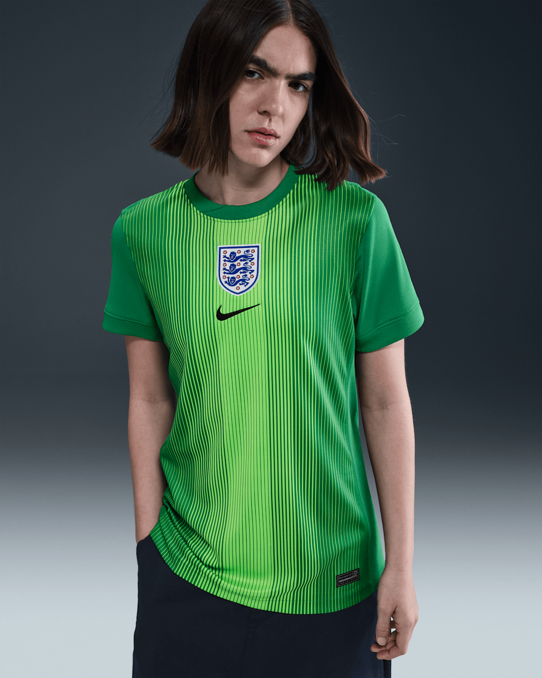 England 2025/26 Stadium Goalkeeper Women's Nike Dri-FIT Football Replica Short-Sleeve Shirt - Lucky Green/Green Strike/Black