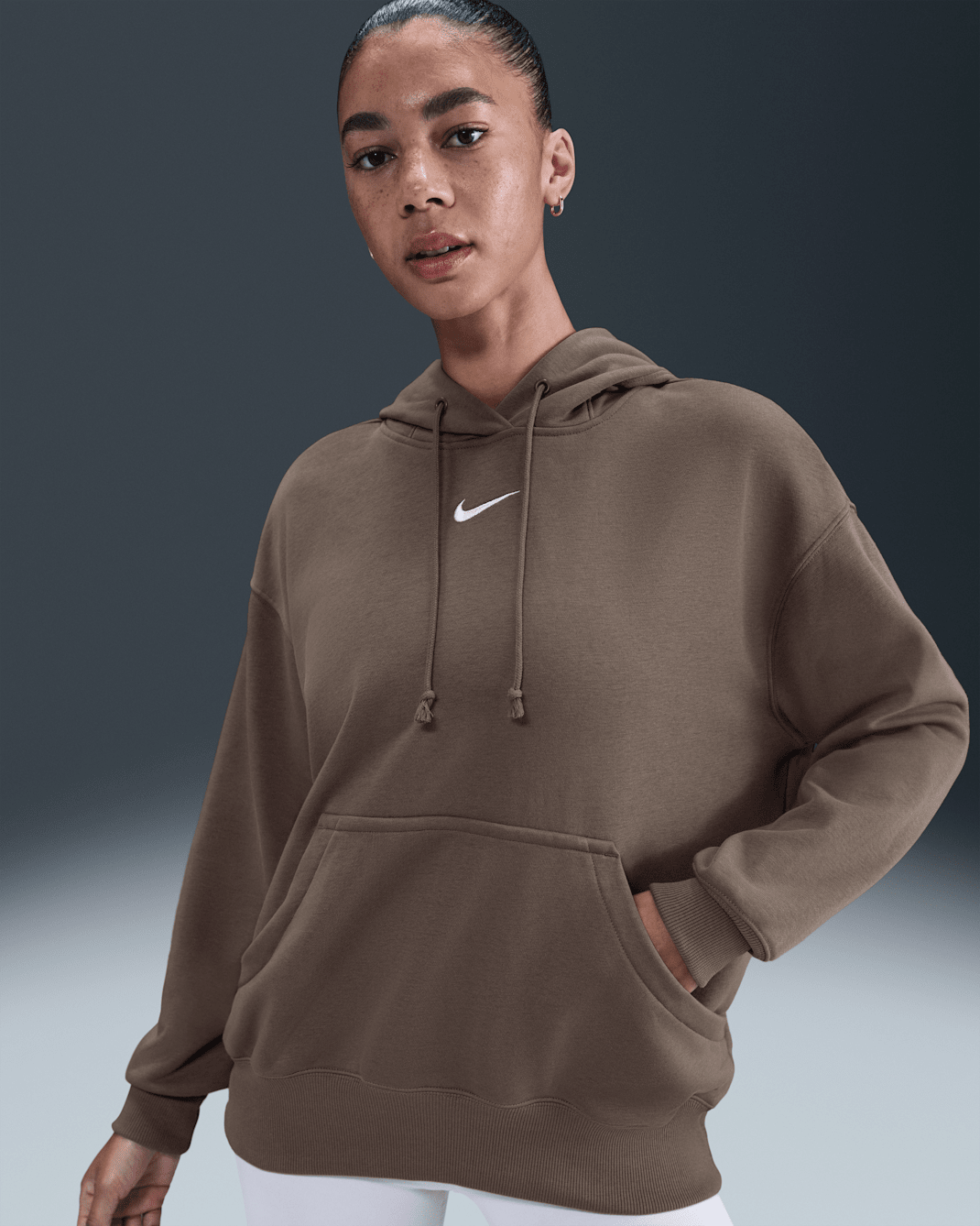 Sudadera con gorro sin cierre de French Terry oversized para mujer Nike Sportswear Phoenix Fleece - Marrón visón/Vela