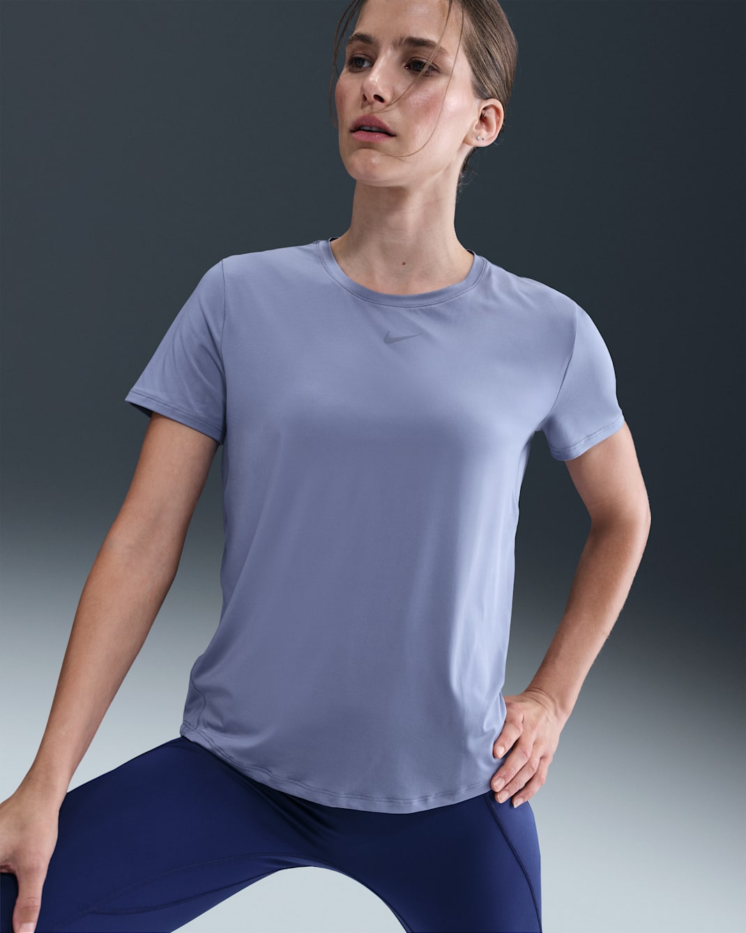 Playera de manga corta Dri-FIT para mujer Nike One Classic - Índigo mundial