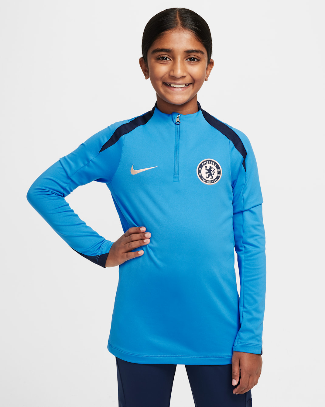 Chelsea F.C. Strike Older Kids' Nike Dri-FIT Football Drill Top - Light Photo Blue/Light Photo Blue/Obsidian/Guava Ice