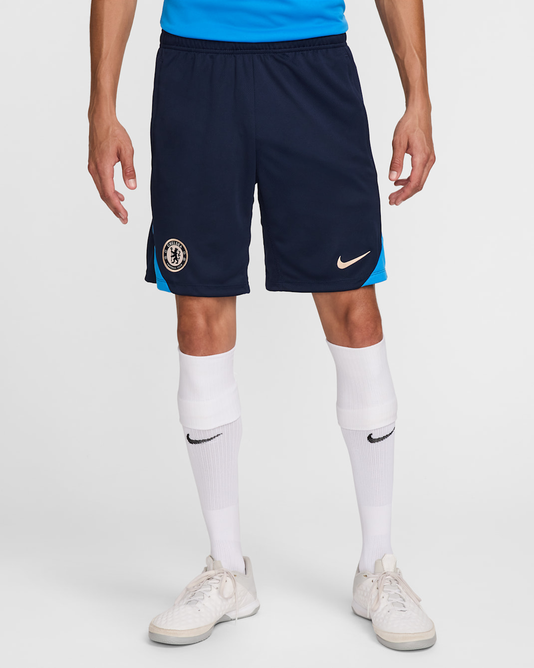 Chelsea F.C. Strike Men's Nike Dri-FIT Football Knit Shorts - Obsidian/Light Photo Blue/Guava Ice