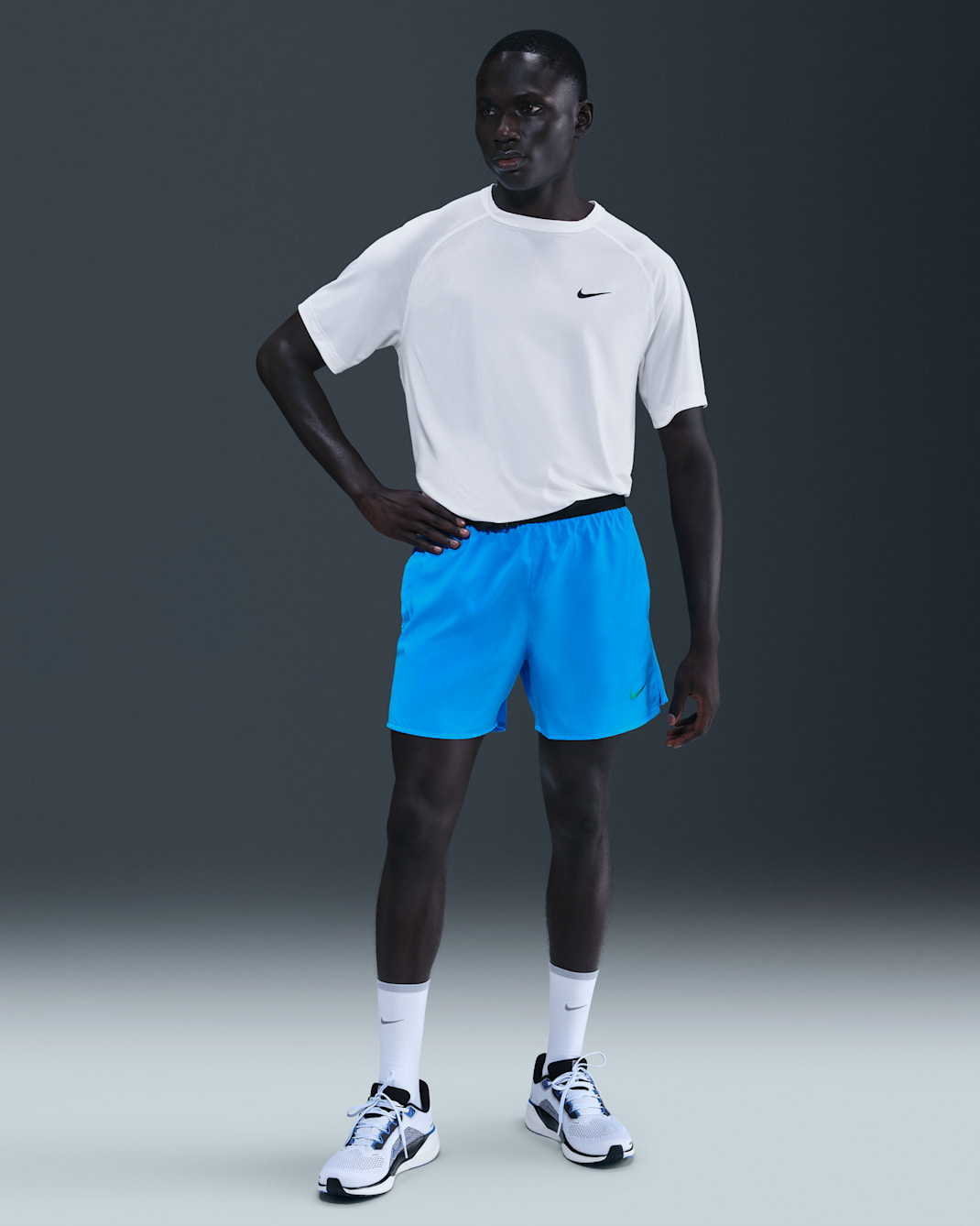 Nike Challenger Men's Dri-FIT 13cm (approx.) Brief-lined Running Shorts - Blue Hero/Blue Hero/Black