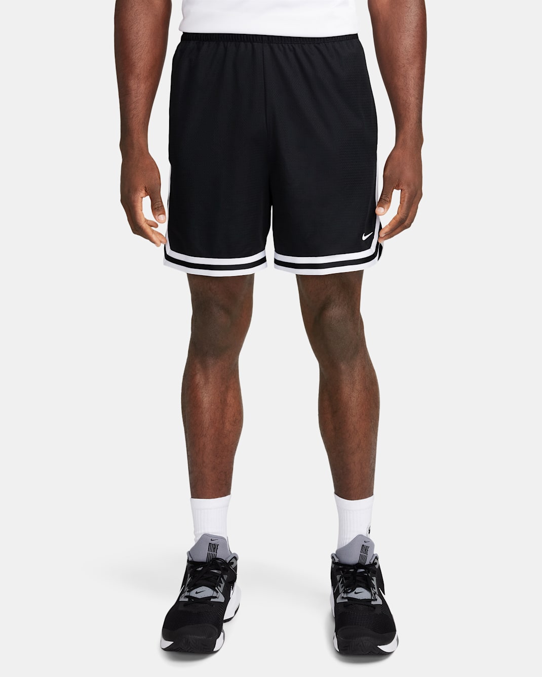Nike DNA Men's Dri-FIT 6" Basketball Shorts - Black/White/White