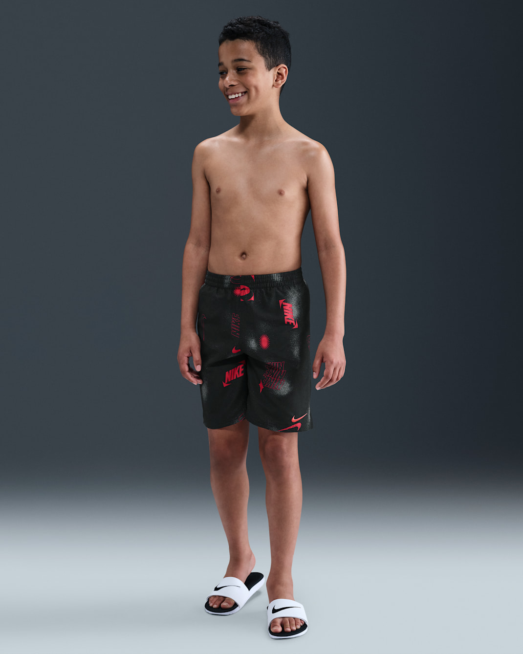 Shorts de vóleibol de 18 cm con forro de ropa interior para niño talla grande Nike Swim Breaker - Negro/Rojo universitario