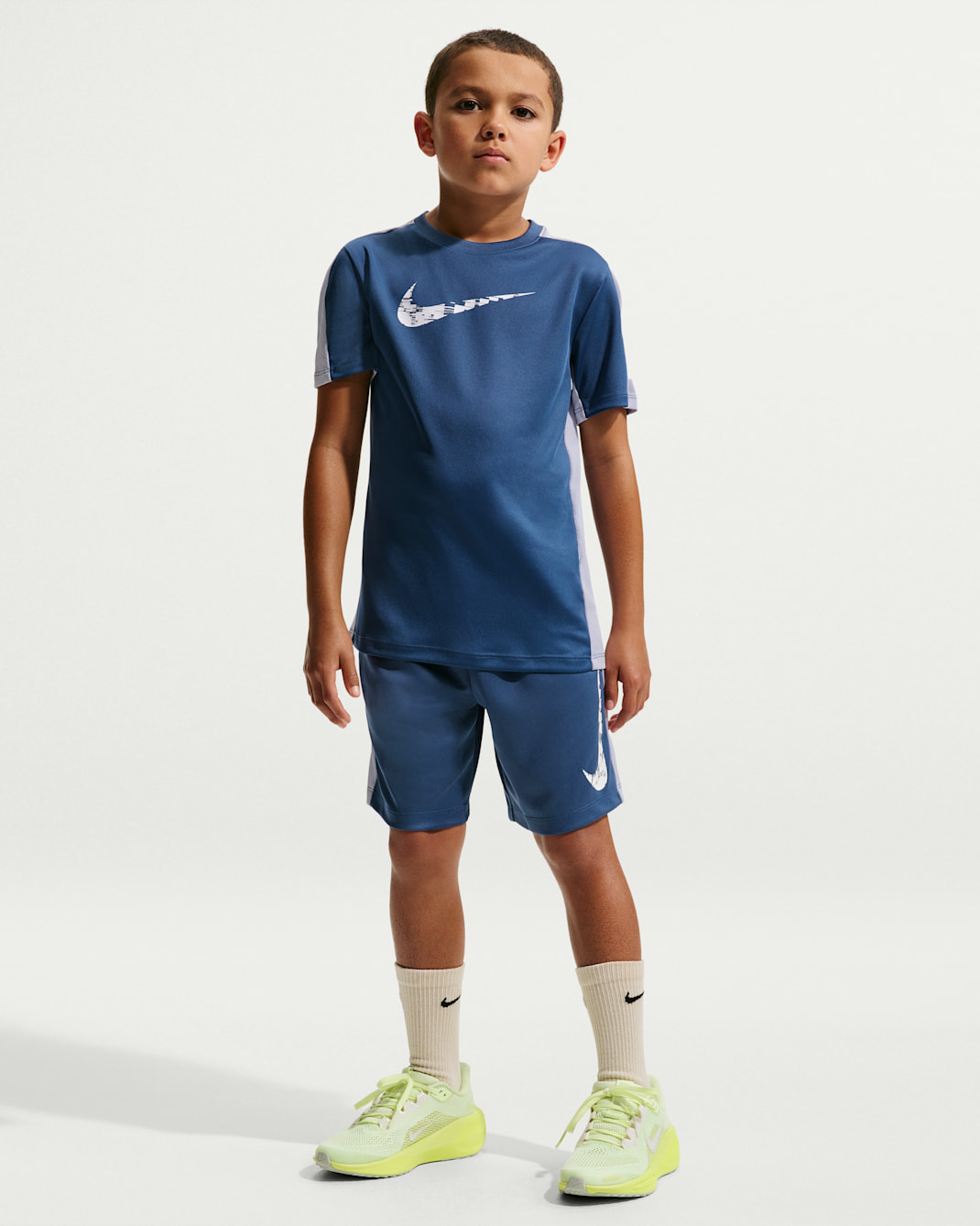Nike Trophy23 Big Kids' (Boys') Dri-FIT Shorts - Mystic Navy/Ghost/White