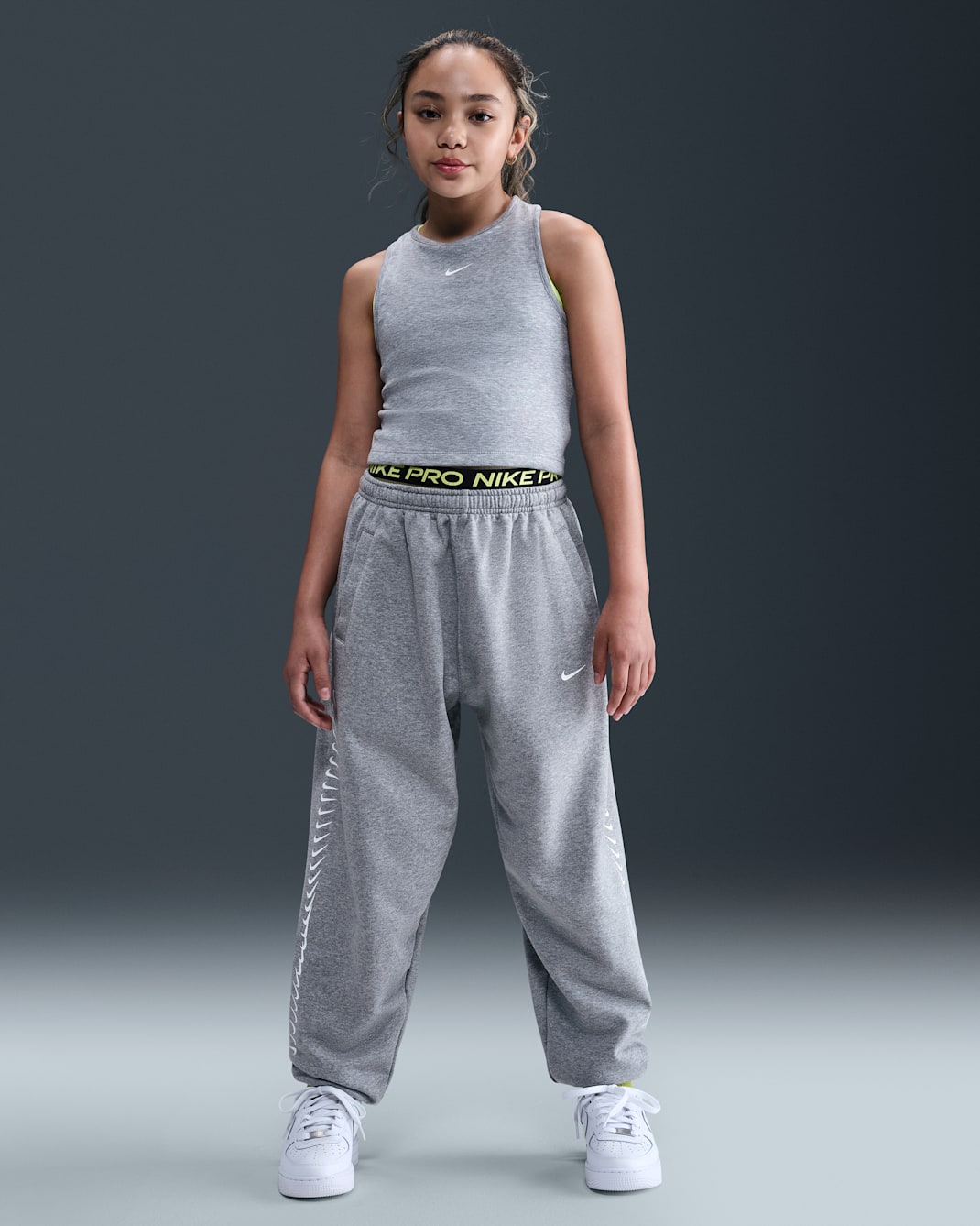 나이키 스포츠웨어 여아 드라이 핏 플리스 팬츠 - 다크 그레이 헤더/화이트