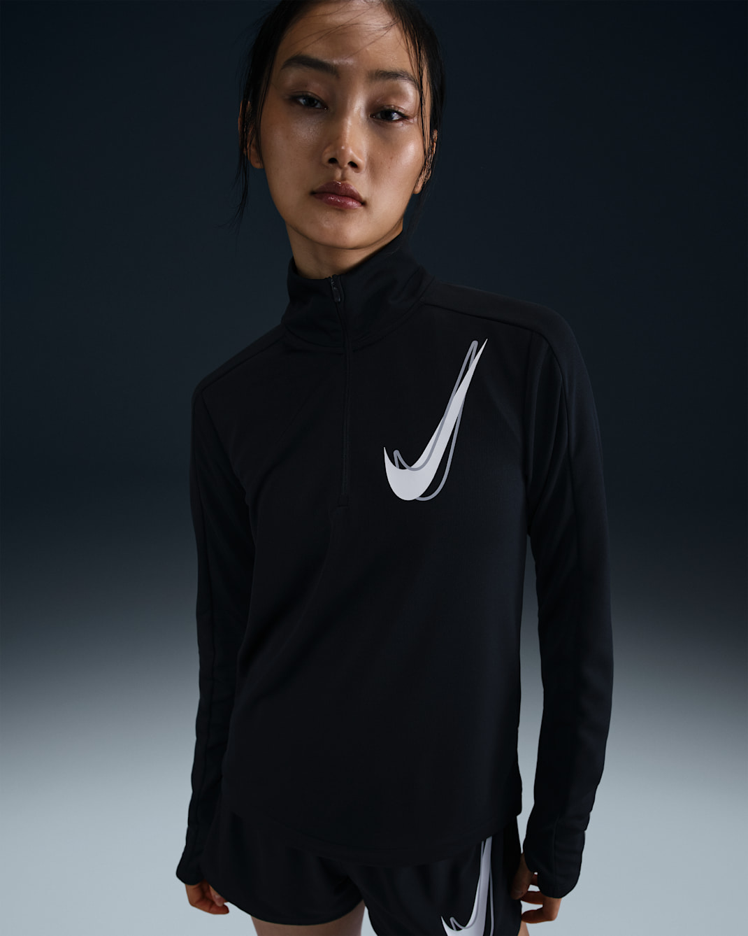 Nike Swoosh Women's Dri-FIT 1/2-Zip Running Mid Layer - Black