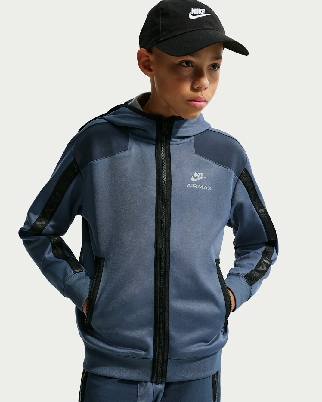Nike Sportswear Older Kids' Full-Zip Hoodie - Diffused Blue/Thunder Blue/Black