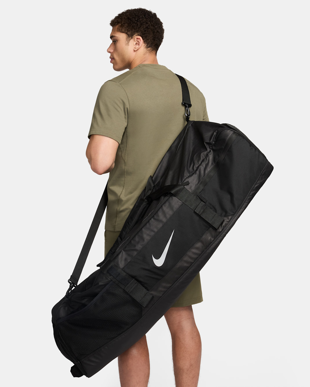 Nike Shield Lacrosse Duffel Bag (112L) - Black