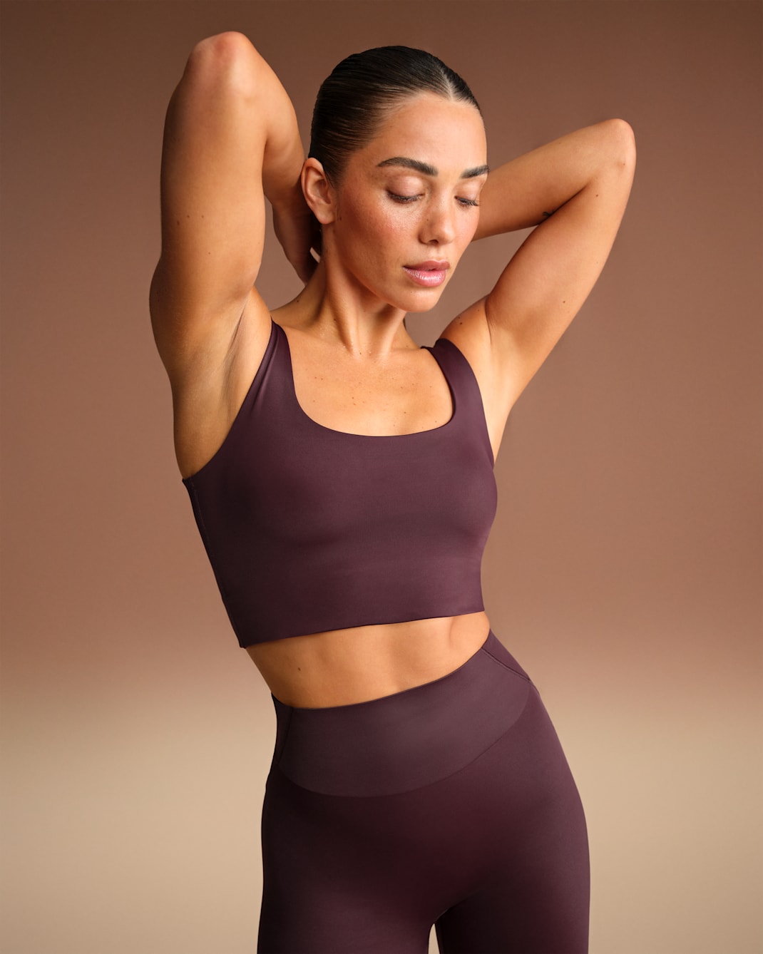 NikeSKIMS Shine Women's Scoop-Neck Bra Top - NSKM CURRANT