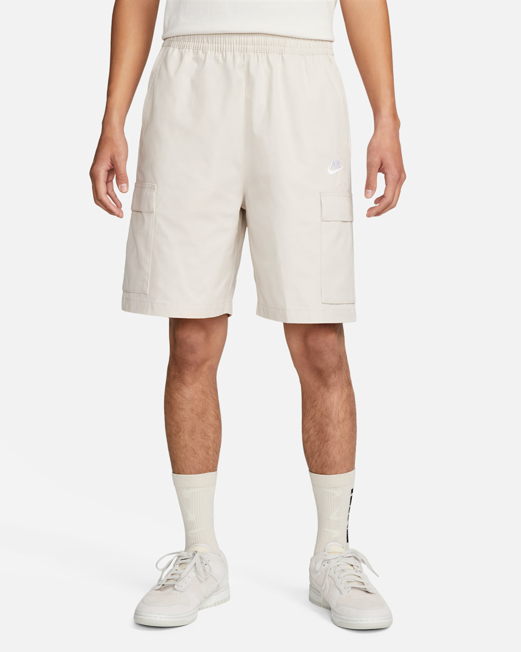 Nike Club Men's Woven Cargo Shorts - Light Orewood Brown/White