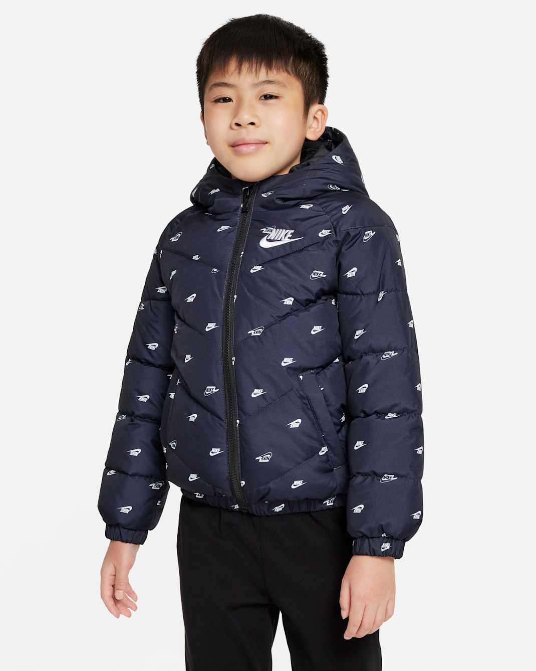 Nike Jacke mit Kapuze und Print für jüngere Kinder - Schwarz