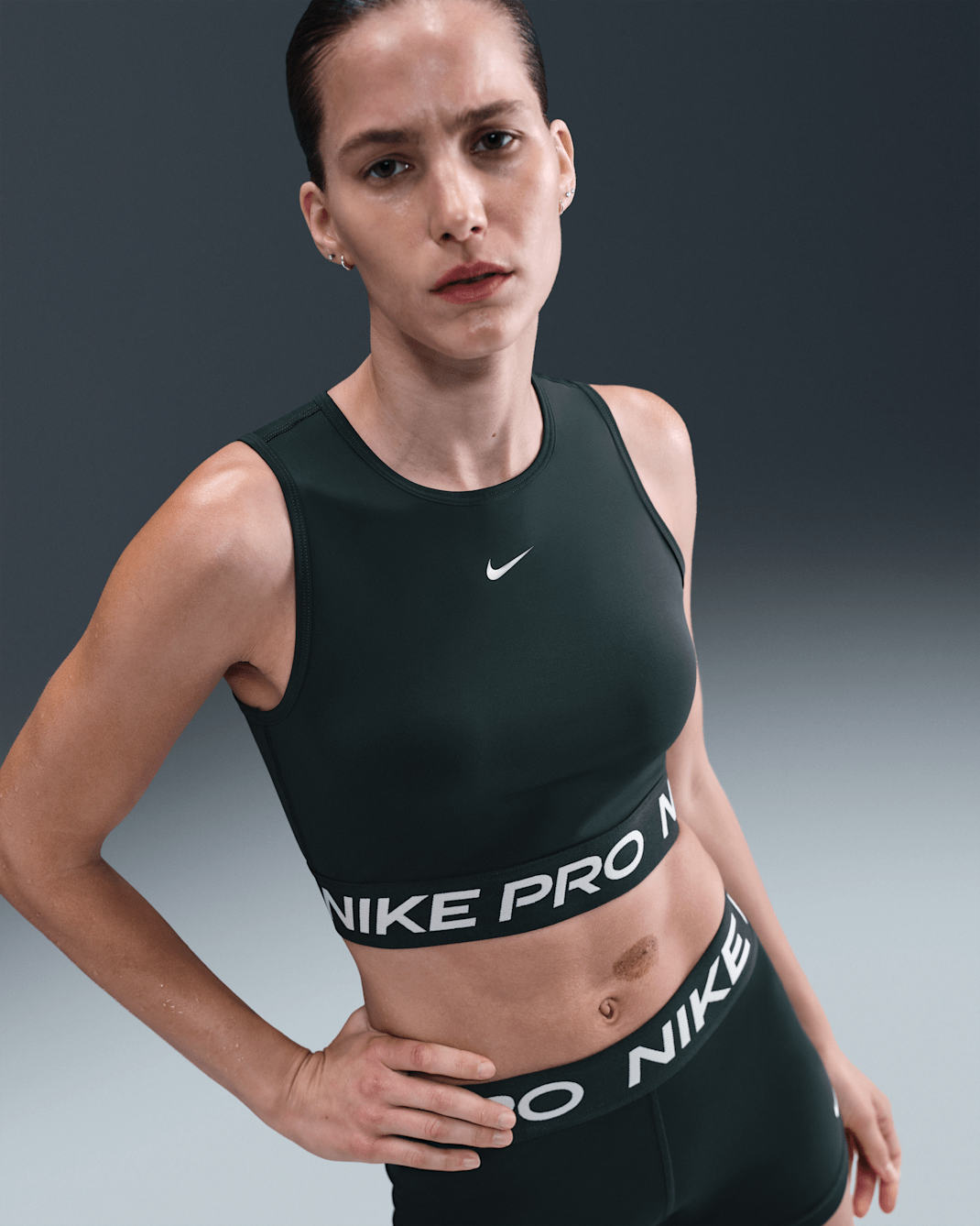 Nike Pro Women's Dri-FIT Cropped Tank Top - Seaweed/White