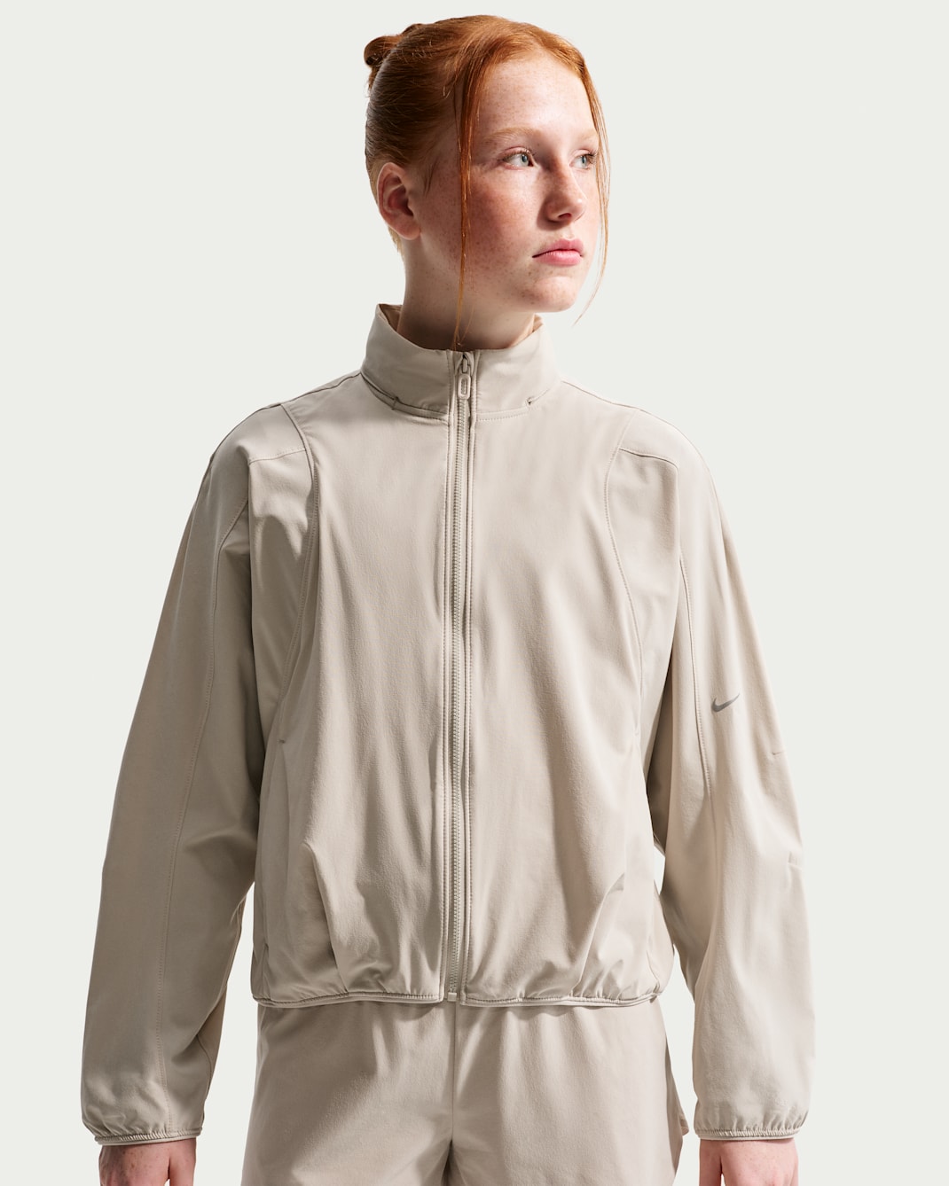 Nike MAVN Girls' Water-Repellent UV Woven Jacket - Cream II/Black/Cream II