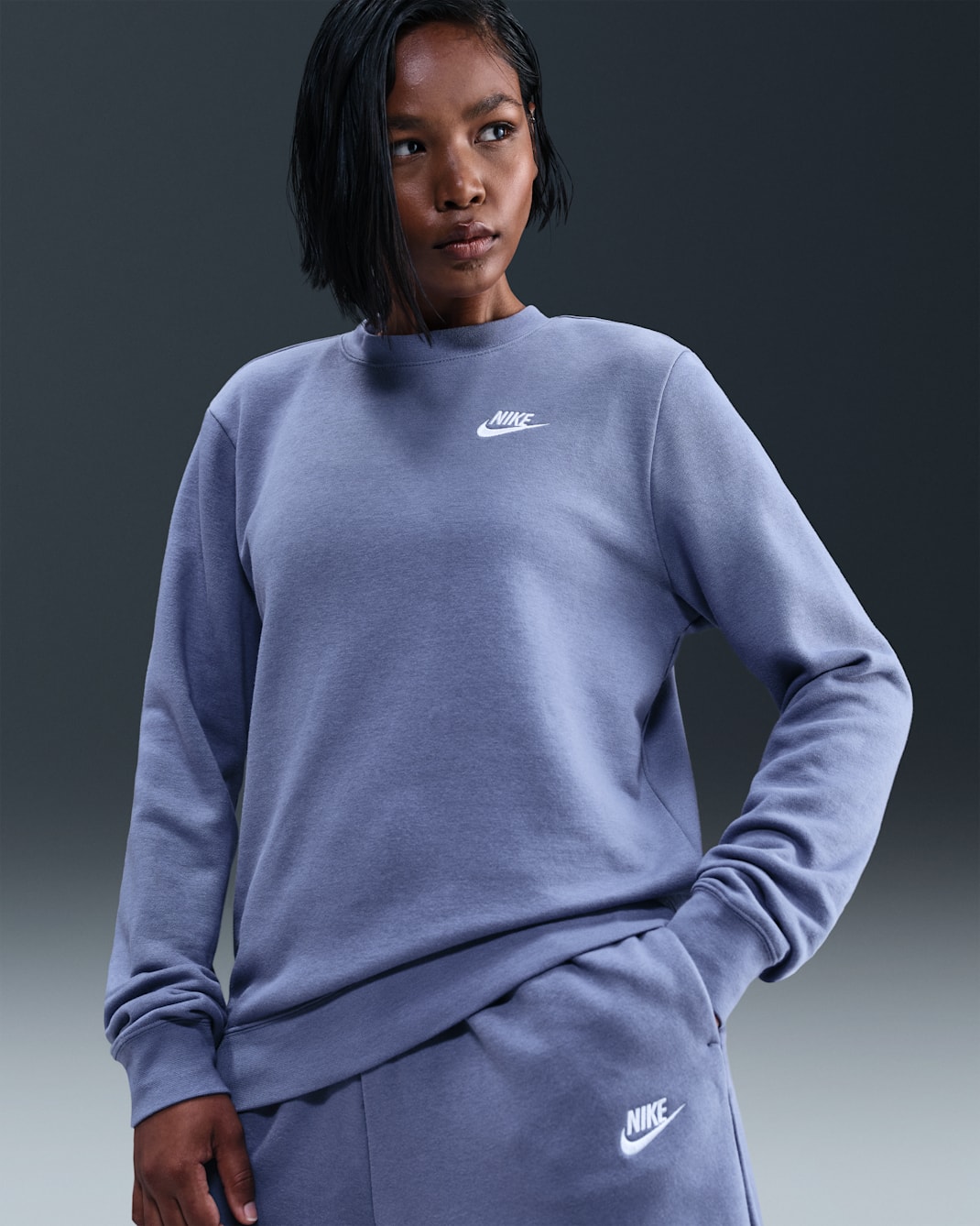 Sudadera con cuello redondo para mujer Nike Sportswear Club Fleece - Índigo mundial/Blanco